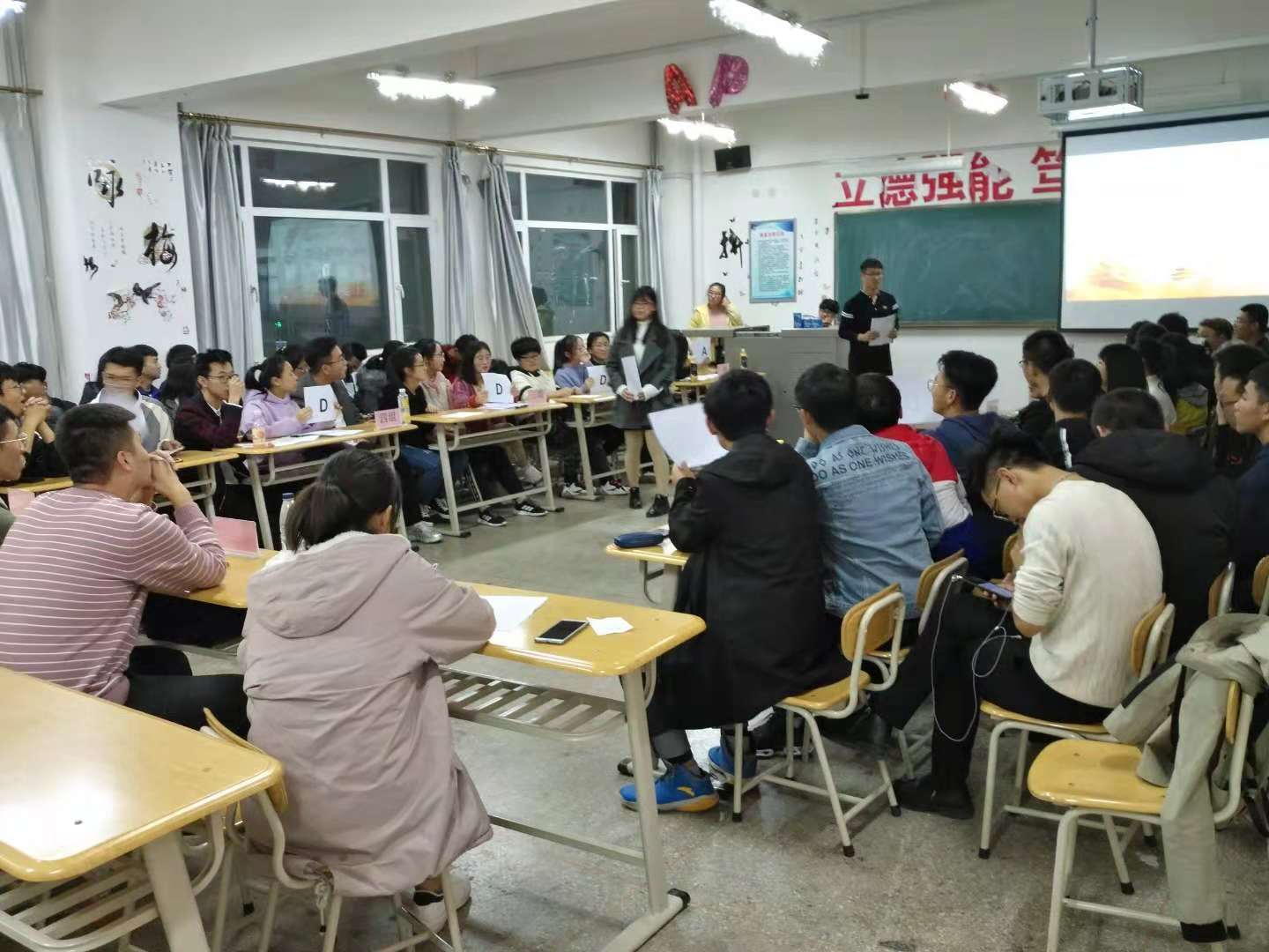微信图片_20181108233749.jpg 微信图片_20181108233749.jpg